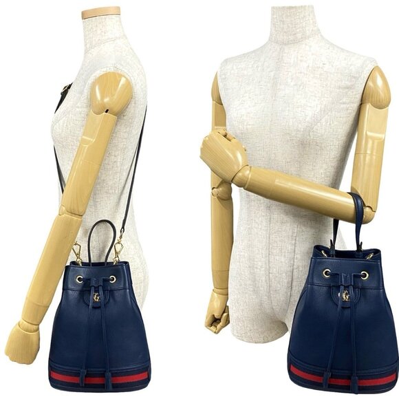 GUCCI Red Leather Shoulder Bag - Picture 2 of 8